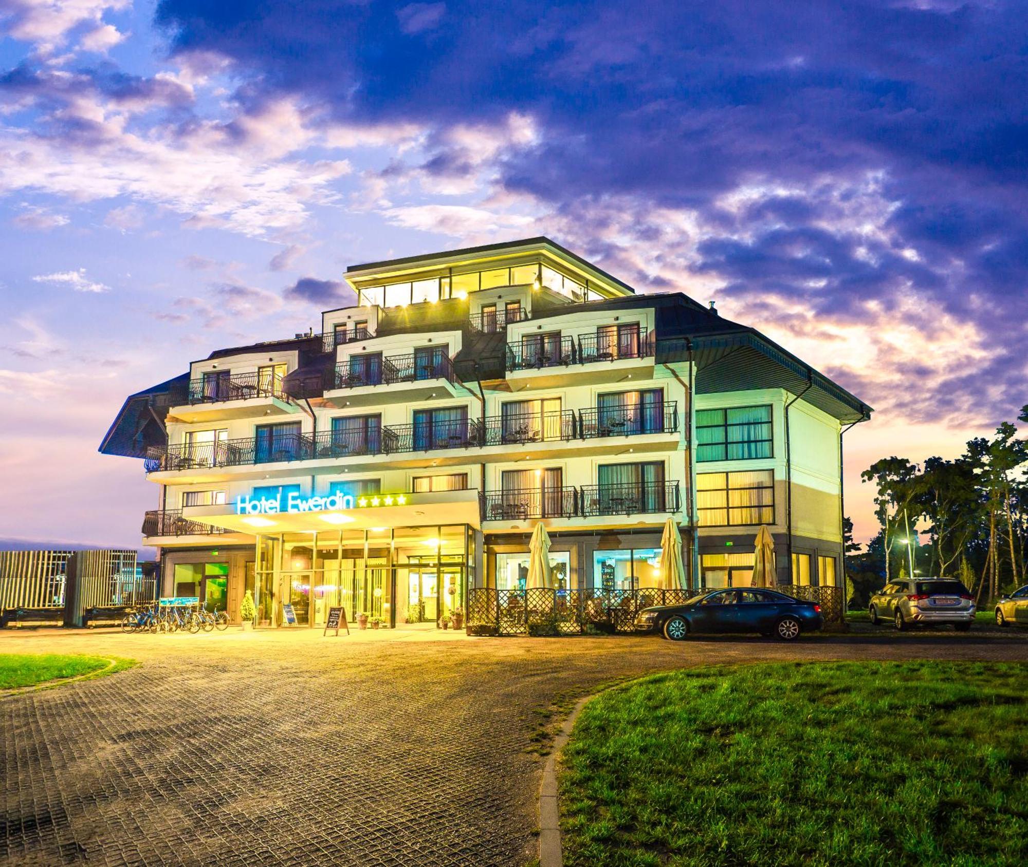 Hotel Ewerdin Świnoujście Εξωτερικό φωτογραφία
